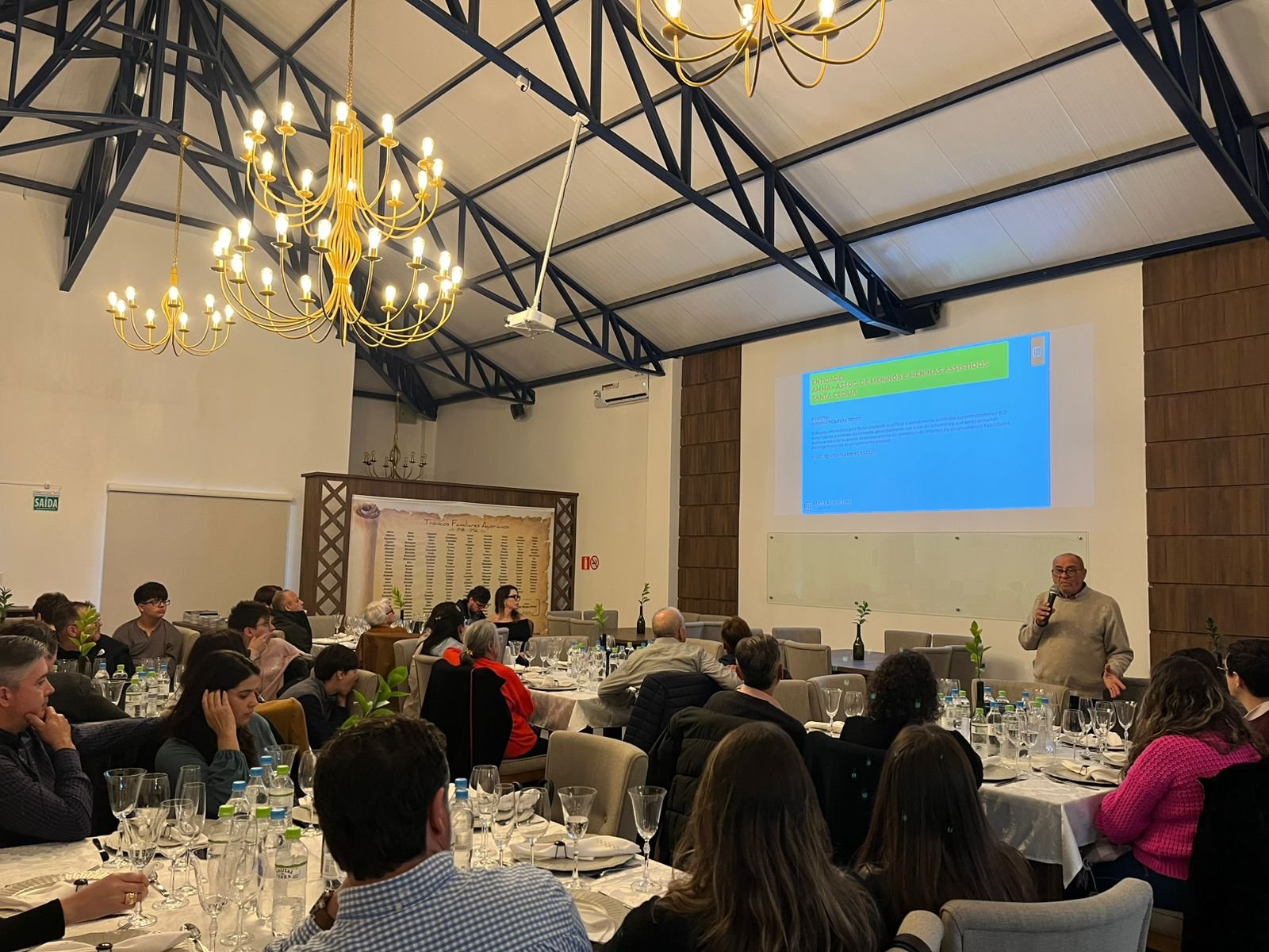 Evento no salão da Villa Açoriana